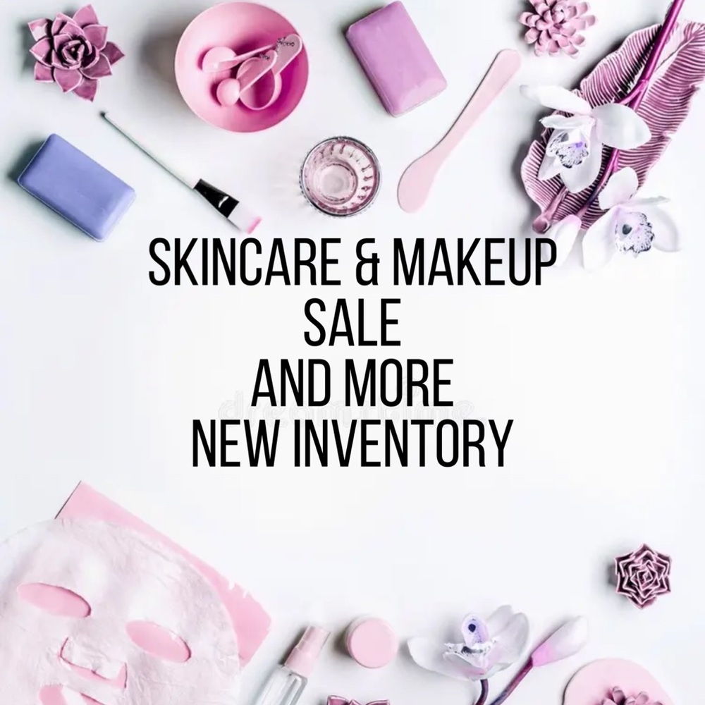 Like this listing to be notified on future lives!😍